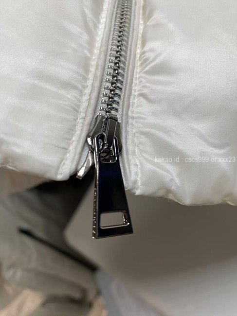 2025.11.07_[구ㅇㅇ 고객님 주문제품 검수사진] 몽클레어 보에드 패딩 레플리카 미러급 SA급 S급 고퀄리티 하이엔드 최상급  4