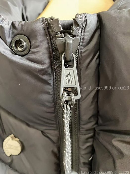 2025.12.04_[황ㅇㅇ 고객님 주문제품 검수사진] 몽클레어 패딩 점퍼 레플리카 미러급 SA급 S급 고퀄리티 하이엔드 최상급  4