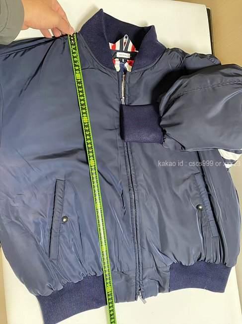 2025.12.04_[강ㅇㅇ 고객님 주문제품 검수사진] 톰브라운 패딩 점퍼 레플리카 미러급 SA급 S급 고퀄리티 하이엔드 최상급  9