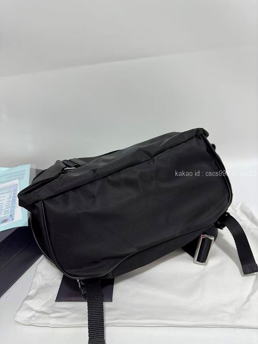 2025.12.05_[심ㅇㅇ 고객님 주문제품 검수사진] 프라다 바이커백 가방 레플리카 미러급 SA급 S급 고퀄리티 하이엔드 최상급  7