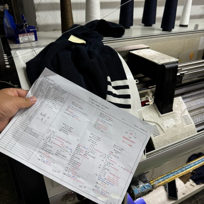 톰브라운 와블 사선 지퍼 후드집업 네이비 레플리카 미러급 SA급 S급 고퀄리티 하이엔드 최상급 의류 [여성] 8