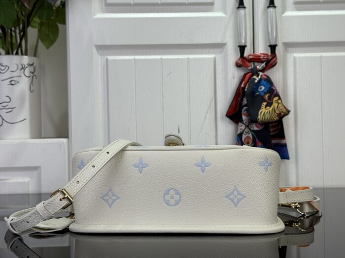 루이비통 다이앤 M28054 아이보리 블루 레플리카 미러급 SA급 S급 고퀄리티 최상급 하이엔드 가방 [여성] 5