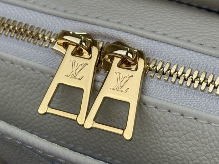 루이비통 온더고 이스트 웨스트 M27577 아이보리 블루 레플리카 미러급 SA급 S급 고퀄리티 최상급 하이엔드 가방 [여성] 7
