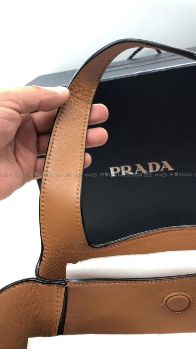 2023.02.07_[이ㅇ순 고객님 검수] 프라다 레플리카 가방 40872  14