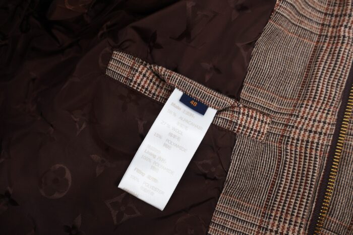 루이비통 트위드 다운 블루종 패딩 1AJBDB 레플리카 미러급 SA급 S급 고퀄리티 하이엔드 최상급 의류 [남성여성공용] 11