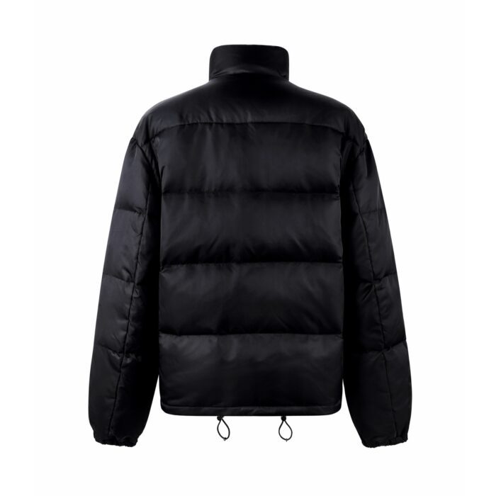 프라다 삼각 패치 블랙 패딩 레플리카 미러급 SA급 S급 고퀄리티 하이엔드 최상급 의류 [남성여성공용] 4