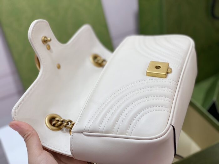 구찌 마몽 마틀라세 레더 체인 숄더백 446744 화이트 레플리카 미러급 SA급 S급 고퀄리티 최상급 하이엔드 가방 [여성] 12