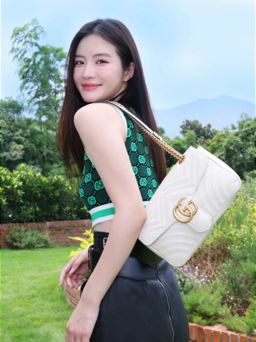 구찌 마몽 마틀라세 레더 체인 숄더백 446744 화이트 레플리카 미러급 SA급 S급 고퀄리티 최상급 하이엔드 가방 [여성]