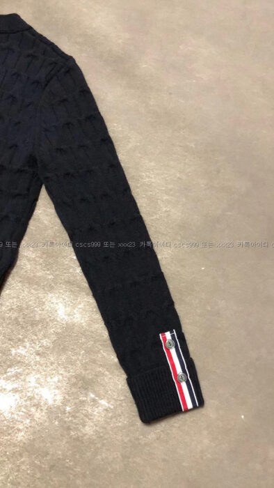 2023.03.10_[이ㅇ영 고객님 검수] 톰브라운 레플리카 가디건 42559  4