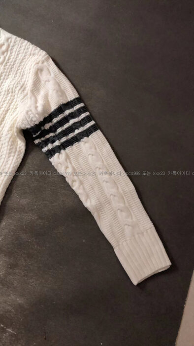 2023.03.16_[이ㅇ훈 고객님 검수] 톰브라운 레플리카 맨투맨 41083  2