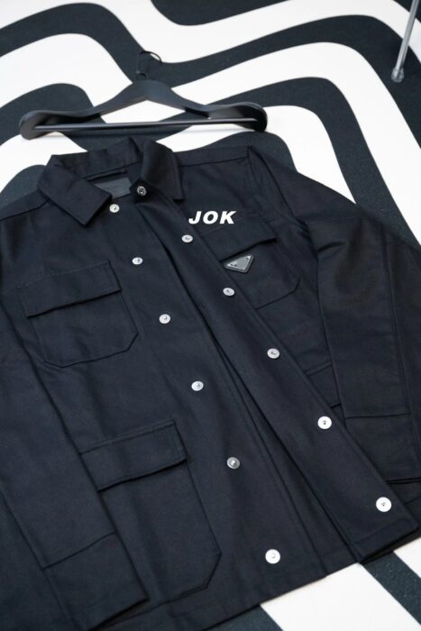 프라다 멀티 포켓 카고 자켓 블랙 레플리카 미러급 SA급 S급 고퀄리티 하이엔드 최상급 의류 [남성] 9