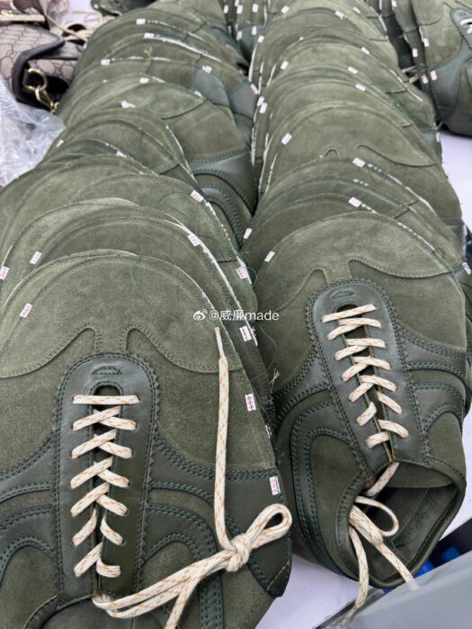 드리스 반 노튼 DRIES VAN NOTEN 스웨이드 독일군 스니커즈 그린 레플리카 미러급 SA급 S급 고퀄리티 최상급 하이엔드 신발 [남성여성공용] 11