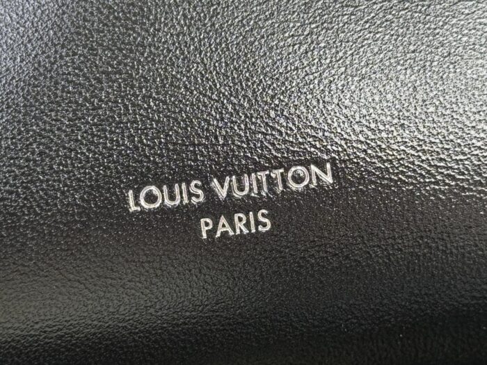 루이비통 캐리올 이스트 웨스트 M28160 블랙 레플리카 미러급 SA급 S급 고퀄리티 최상급 하이엔드 가방 [여성] 11