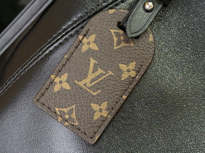 루이비통 캐리올 이스트 웨스트 M28160 블랙 레플리카 미러급 SA급 S급 고퀄리티 최상급 하이엔드 가방 [여성] 9