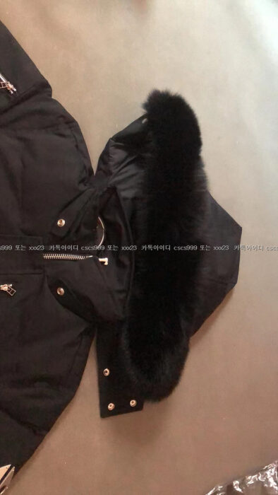 2023.04.01_[홍ㅇ건 고객님 검수] 무스너클 레플리카 패딩 13298 3