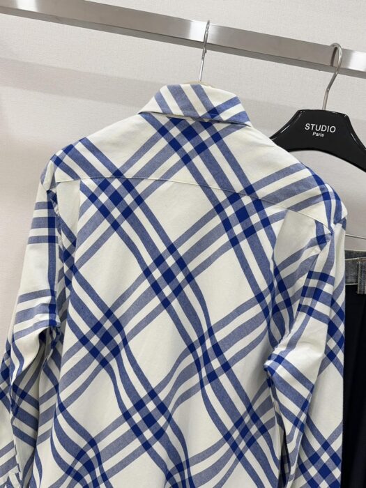 버버리 블루 체크 긴팔 셔츠 화이트 블루 레플리카 미러급 SA급 S급 고퀄리티 하이엔드 최상급 의류 [남성여성공용] 6