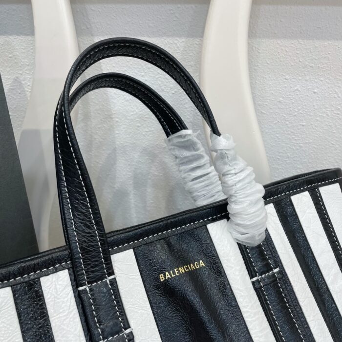 발렌시아가 레더 BARBES 바베스 이스트웨스트 토트백 겸 숄더백 671409 레플리카 미러급 SA급 S급 고퀄리티 최상급 하이엔드 가방 [여성] 8