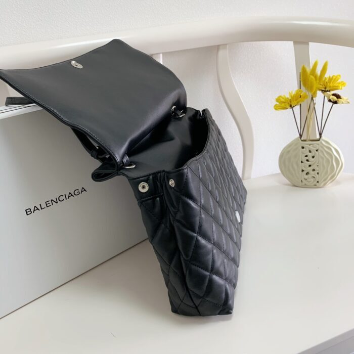 발렌시아가 B 퀼팅 백 블랙 양가죽 레플리카 미러급 SA급 S급 고퀄리티 최상급 하이엔드 가방 [여성] 6