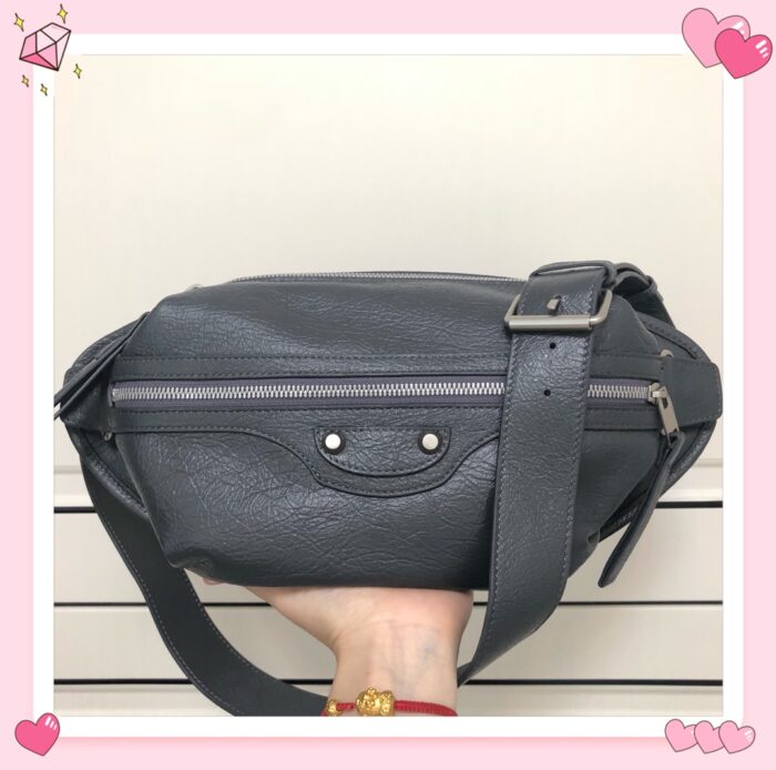 발렌시아가 양가죽 베이직 벨트백 블랙 레플리카 미러급 SA급 S급 고퀄리티 최상급 하이엔드 가방 [남성여성공용] 4