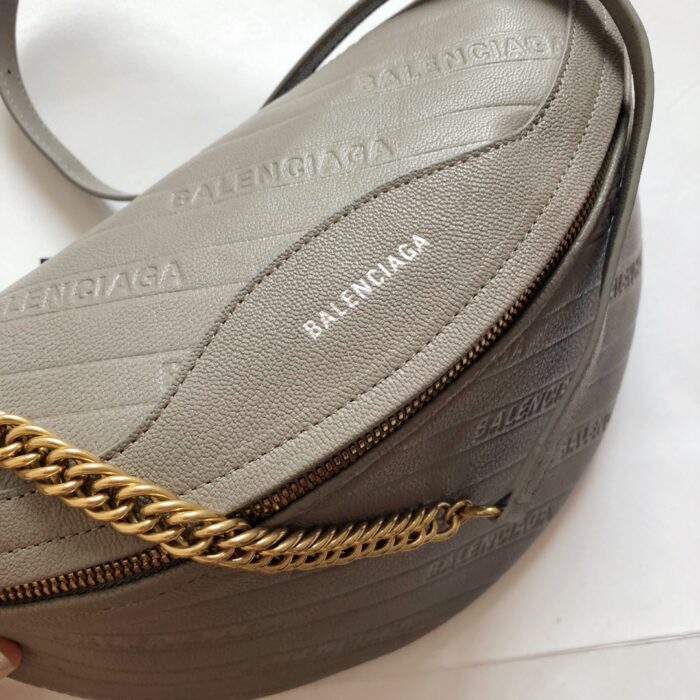 발렌시아가 수비니어 XS 여성 벨트백 크로스백 라이트 갈색 레플리카 미러급 SA급 S급 고퀄리티 최상급 하이엔드 가방 [여성] 6