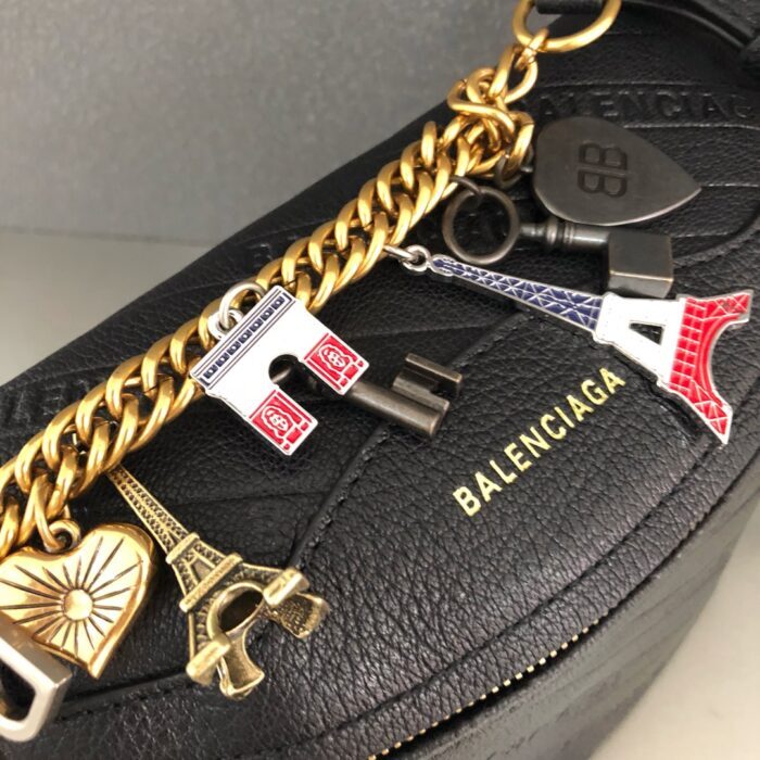 발렌시아가 수비니어 XS 여성 백 참 벨트백 크로스백 블랙 레플리카 미러급 SA급 S급 고퀄리티 최상급 하이엔드 가방 [여성] 7