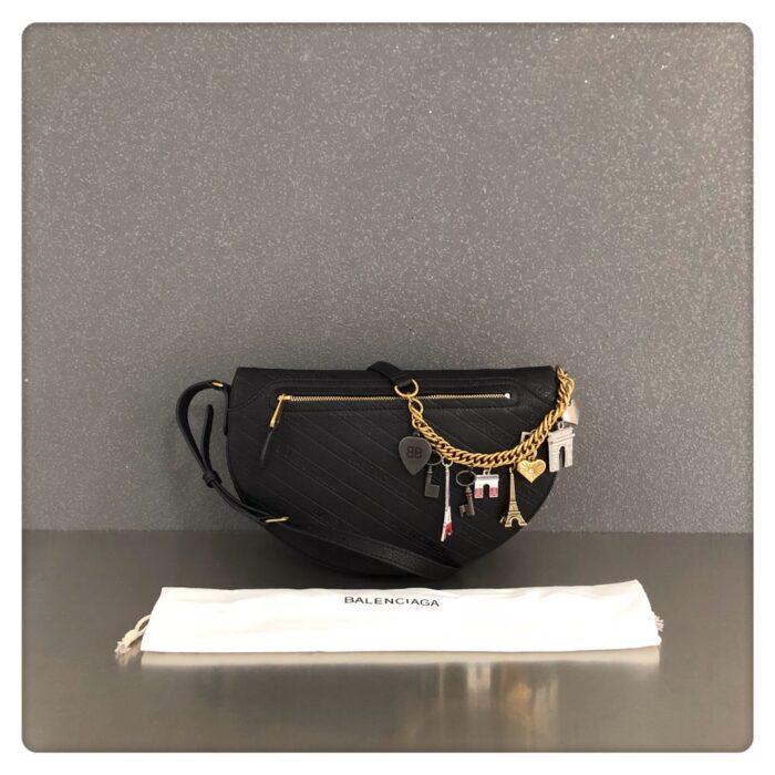발렌시아가 수비니어 XS 여성 백 참 벨트백 크로스백 블랙 레플리카 미러급 SA급 S급 고퀄리티 최상급 하이엔드 가방 [여성] 3