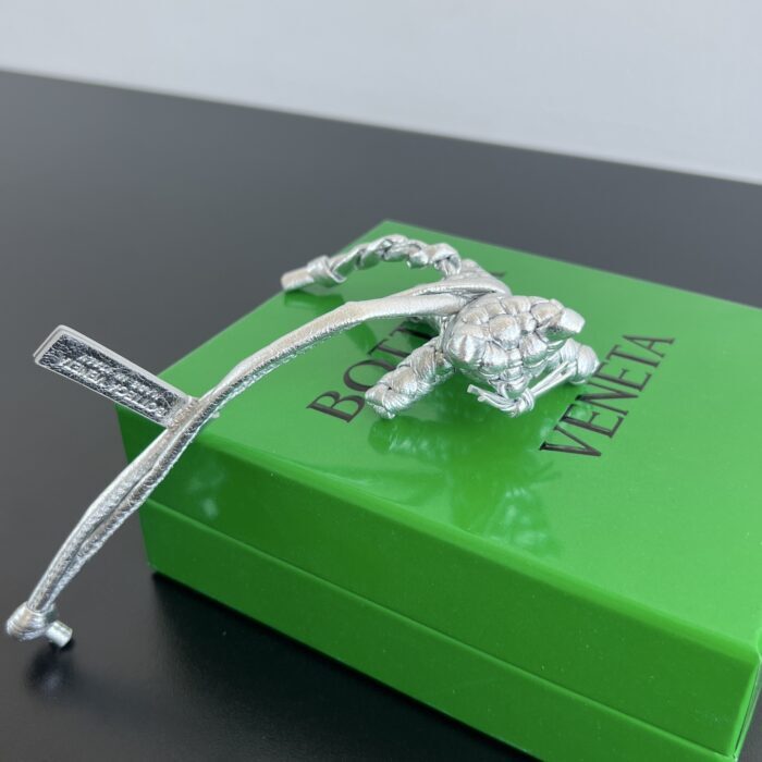 보테가베네타 캣 참 835969 실버 레플리카 미러급 SA급 S급 고퀄리티 최상급 하이엔드 악세사리 [남성여성공용] 4