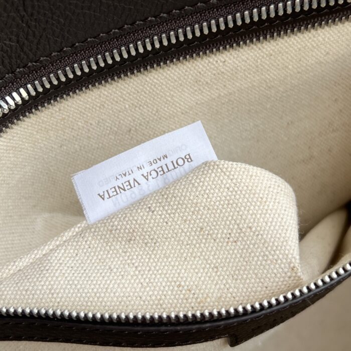 보테가베네타 코리에레 메신저 백 초콜릿 826852 레플리카 미러급 SA급 S급 고퀄리티 최상급 하이엔드 가방 [남성여성공용] 9