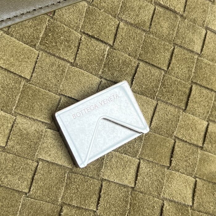 보테가베네타 안디아모 메신저 백 807715 올리브 레플리카 미러급 SA급 S급 고퀄리티 최상급 하이엔드 가방 [남성여성공용] 8