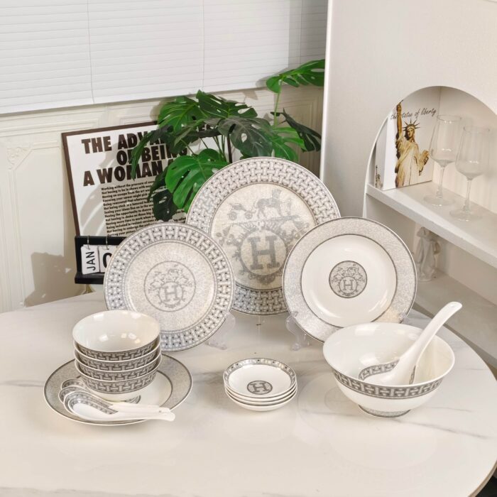 에르메스 H 모자이크 식기 세트 라이트 그레이 22개 레플리카 미러급 SA급 S급 고퀄리티 최상급 하이엔드 악세사리 [남성여성공용]