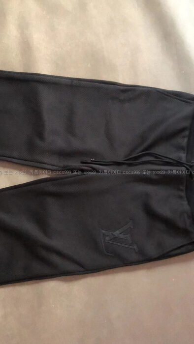 2023.03.15_[박ㅇ호 고객님 검수] 루이비통 레플리카 팬츠 3