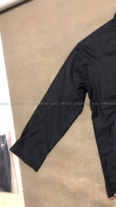 2023.02.12_[김ㅇ수 고객님 검수] 톰브라운 레플리카 자켓 2