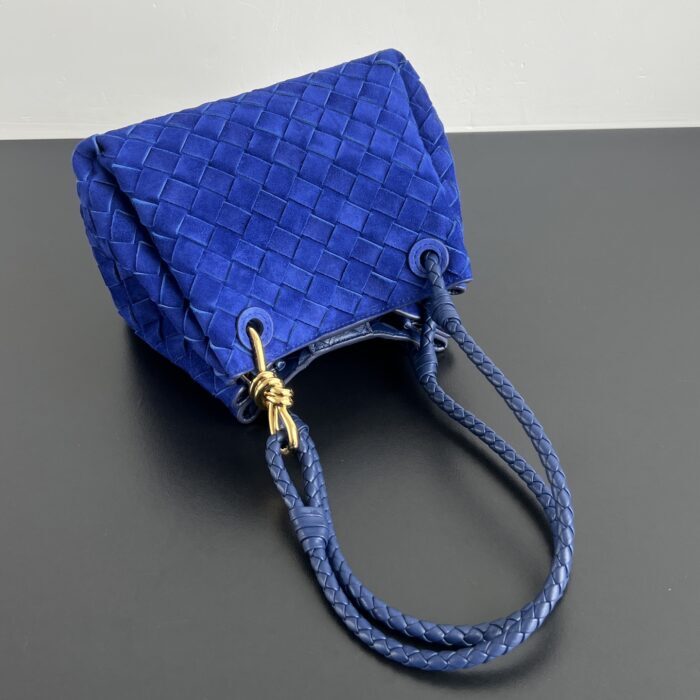 보테가베네타 스몰 파라슈트 796569 블루 스웨이드 레플리카 미러급 SA급 S급 고퀄리티 최상급 하이엔드 가방 [여성] 4