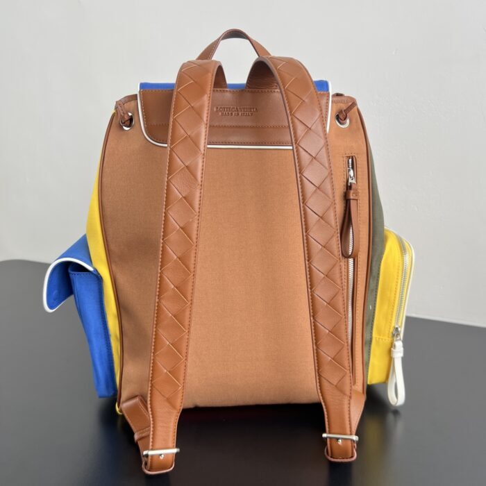 보테가베네타 크로스로드 멀티 포켓 백팩 837377 멀티 컬러 레플리카 미러급 SA급 S급 고퀄리티 최상급 하이엔드 가방 [남성여성공용] 3