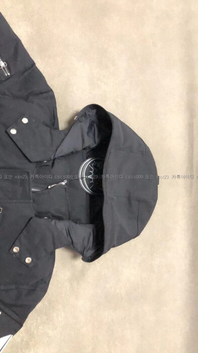 `2023.03.12_[김ㅇ진 고객님 검수] 무스너클 레플리카 숏 패딩 11028 22