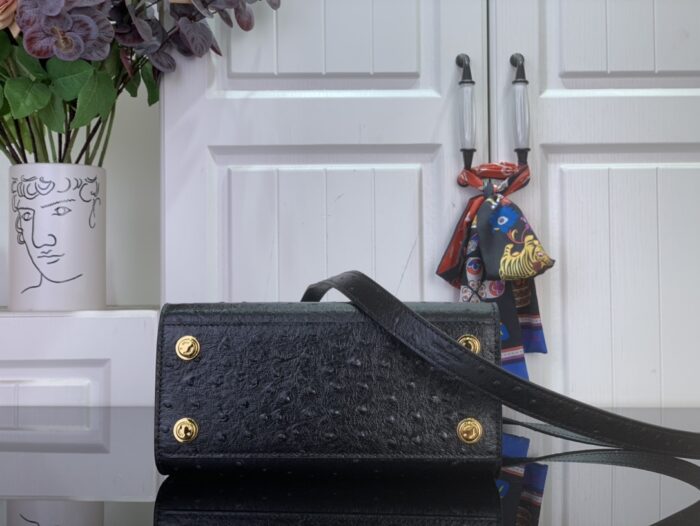 루이비통 LV 시티 스티머 미니백 M85454 블랙 타조무늬 레플리카 미러급 SA급 S급 고퀄리티 최상급 하이엔드 가방 [여성] 5