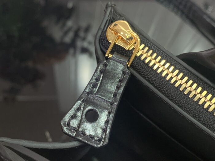 루이비통 LV 시티 스티머 미니백 M95846 블랙 악어무늬 레플리카 미러급 SA급 S급 고퀄리티 최상급 하이엔드 가방 [여성] 6