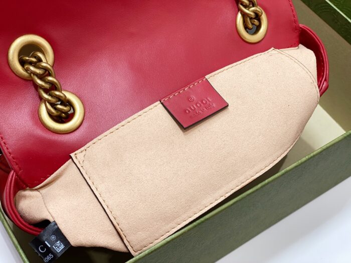 구찌 마몽 마틀라세 레더 체인 숄더백 446744 레드 레플리카 미러급 SA급 S급 고퀄리티 최상급 하이엔드 가방 [여성] 3