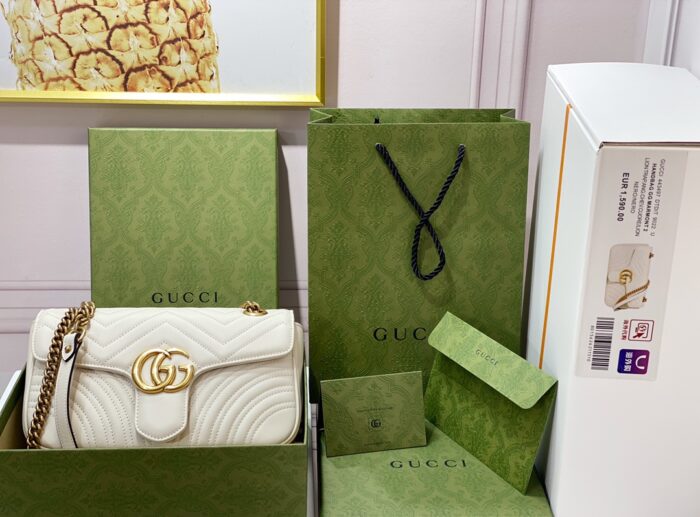 구찌 GG 마몽 마틀라세 숄더백 443497 화이트 레플리카 미러급 SA급 S급 고퀄리티 최상급 하이엔드 가방 [여성] 3