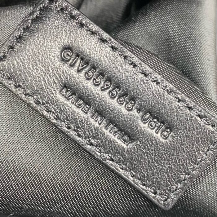 생로랑 모노그램 자수 캔버스 백팩 559568 블랙 레플리카 미러급 SA급 S급 고퀄리티 최상급 하이엔드 가방 [남성여성공용] 10