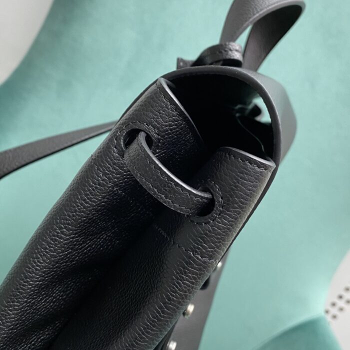 생로랑 삭 드 주르 백팩 그레인 레더 블랙 480585 레플리카 미러급 SA급 S급 고퀄리티 최상급 하이엔드 가방 [남성여성공용] 6