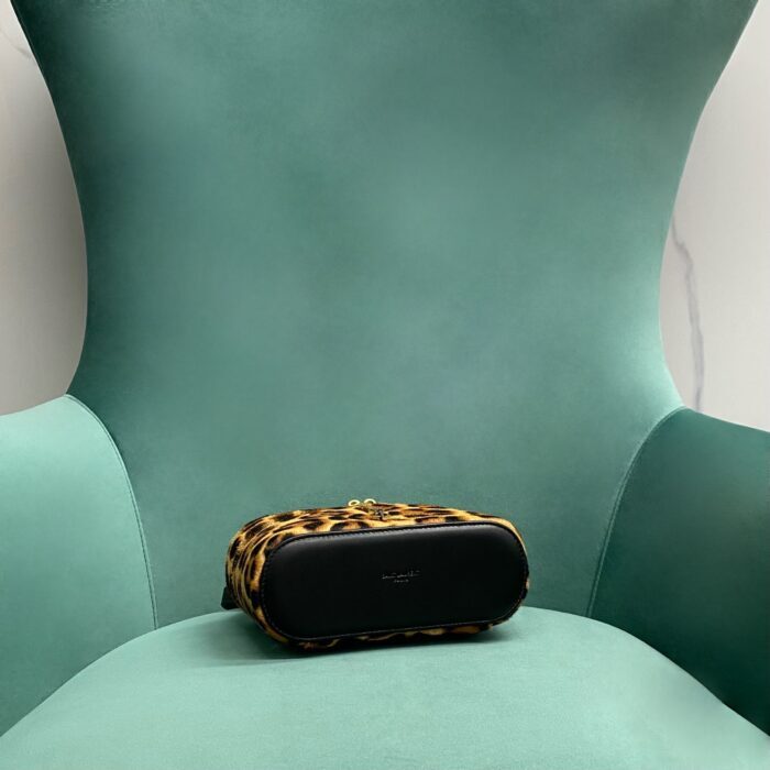 생로랑 램스킨 소재의 GABY 베니티 백 미니 766731 표문 레플리카 미러급 SA급 S급 고퀄리티 최상급 하이엔드 가방 [여성] 5