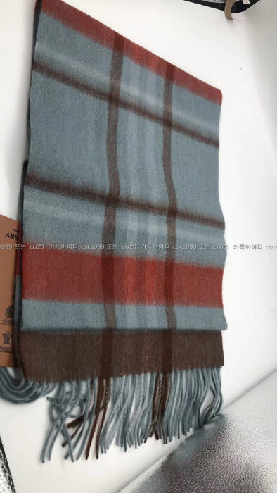 2023.04.01_[오ㅇ영 고객님 검수] 버버리 레플리카 머플러  43514 5