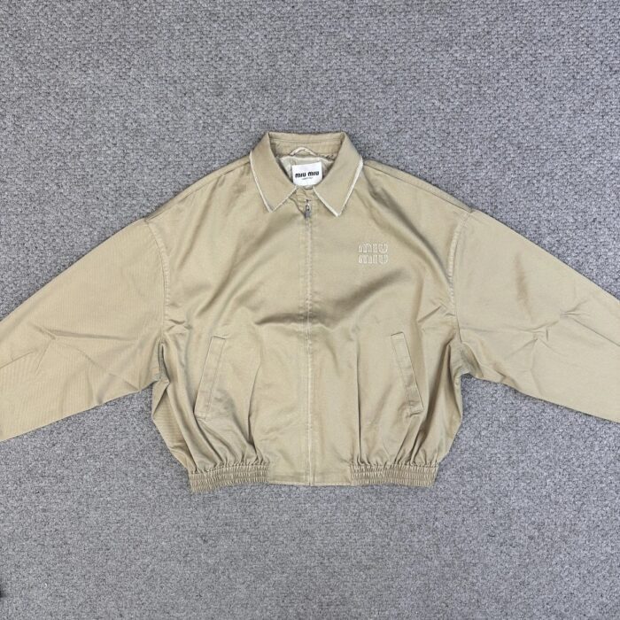 미우미우 모노그램 대미지 자켓 카키 레플리카 미러급 SA급 S급 고퀄리티 하이엔드 최상급 의류 [남성여성공용] 15