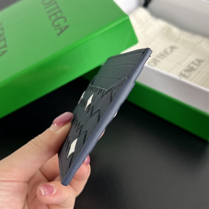 보테가베네타 인트레치아토 피콜로 카드 케이스 817397 배색 화이트 네이비 레플리카 미러급 SA급 S급 고퀄리티 최상급 하이엔드 지갑 [남성여성공용] 3