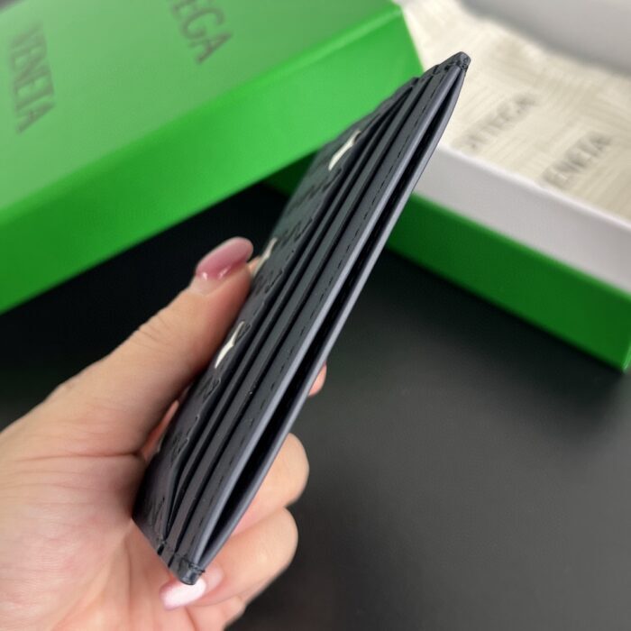 보테가베네타 인트레치아토 피콜로 카드 케이스 817397 배색 화이트 네이비 레플리카 미러급 SA급 S급 고퀄리티 최상급 하이엔드 지갑 [남성여성공용] 4