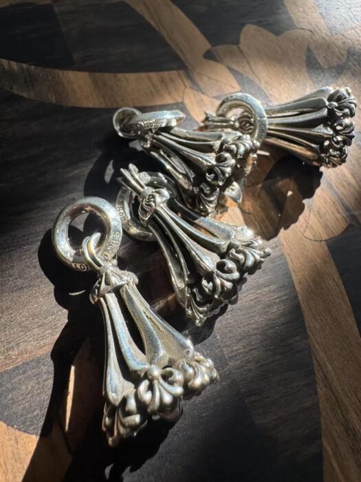 크롬하츠 방울 펜던트 미디엄 레플리카 미러급 SA급 S급 고퀄리티 최상급 하이엔드 악세사리 [남성여성공용] 4