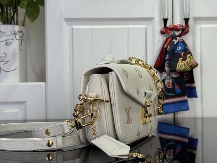 루이비통 포쉐트 메티스 이스트 웨스트 M27575 아이보리 다크 핑크 레플리카 미러급 SA급 S급 고퀄리티 최상급 하이엔드 가방 [여성] 4