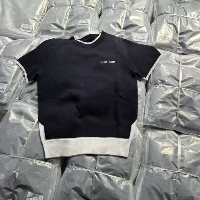 미우미우 캐시미어 크루넥 스웨터 블루 페이크 레이어링 니트 레플리카 미러급 SA급 S급 고퀄리티 하이엔드 최상급 의류 [여성] 13