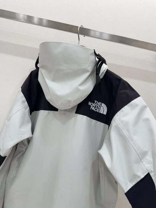 노스페이스 에코 고어텍스 마운틴 자켓 아이보리 레플리카 미러급 SA급 S급 고퀄리티 하이엔드 최상급 의류 [남성여성공용] 9